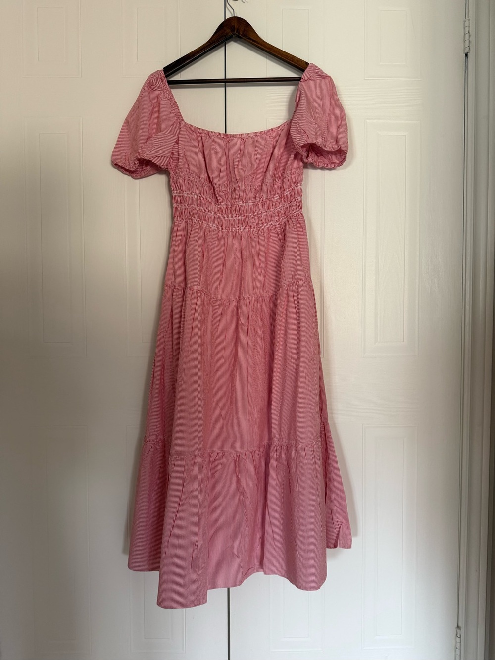 Wilfred Pink Puff-Sleeve Tiered Midi Dress
